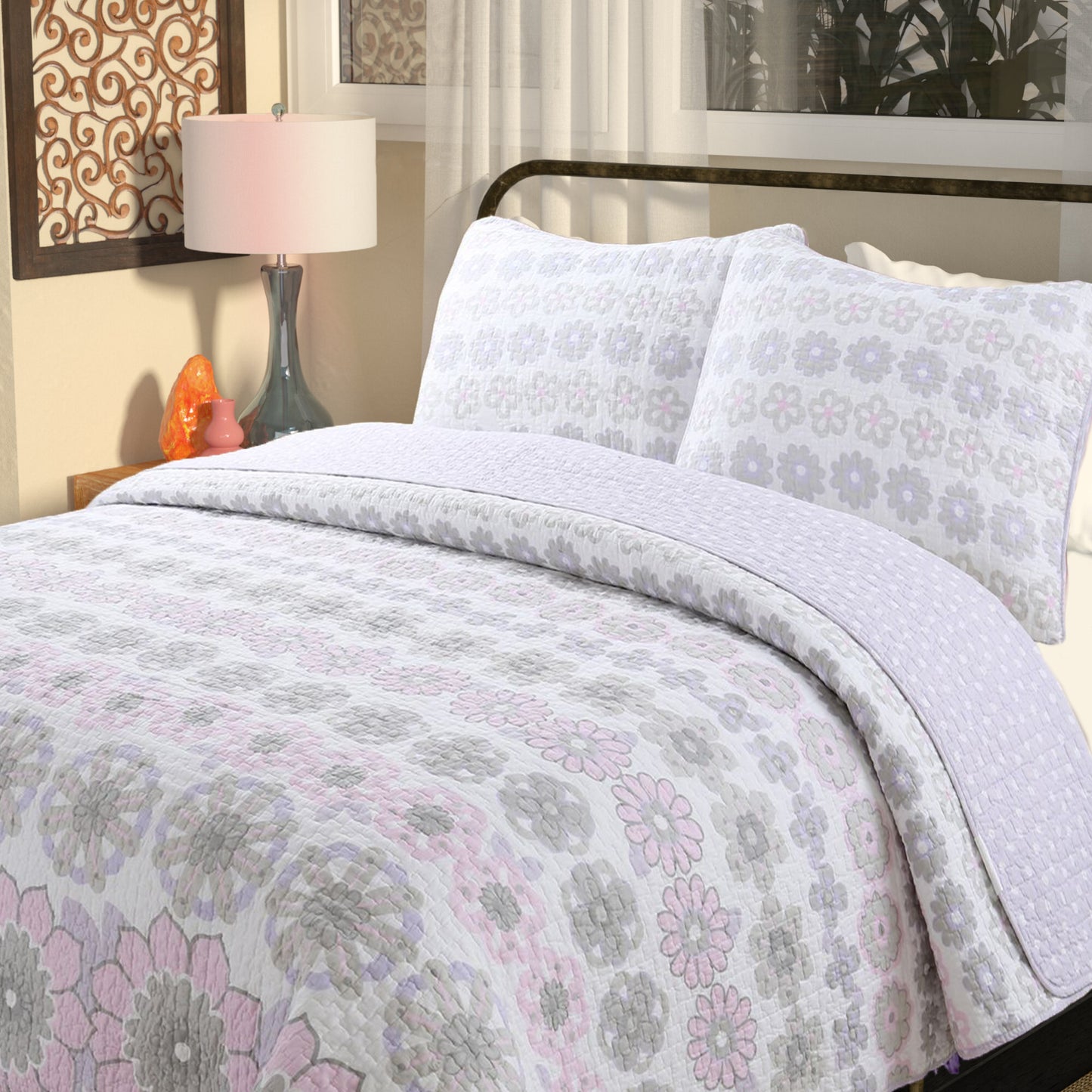 Lola Floral Cotton Reversible Quilt Bedding Set