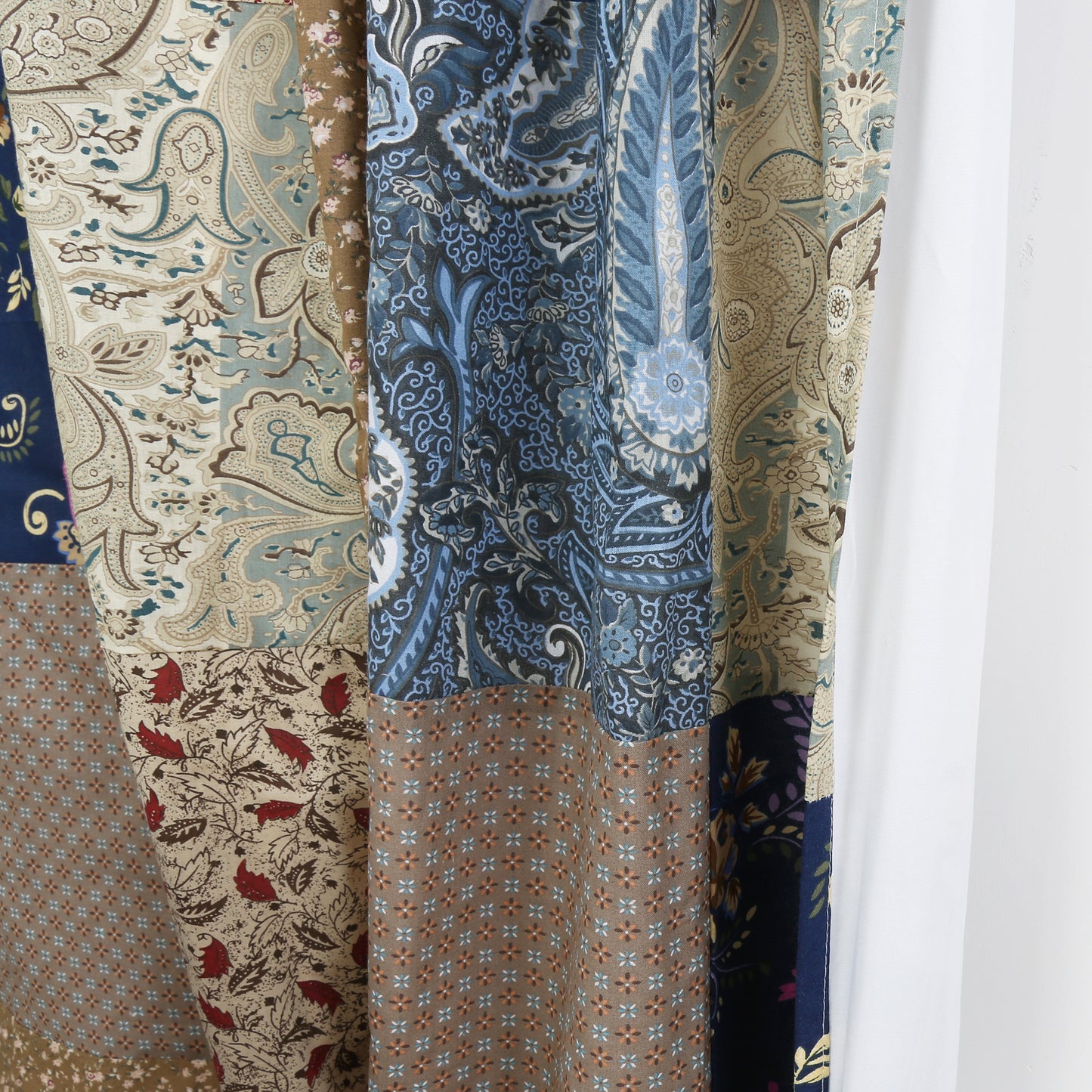Hyler Sanders Floral Paisley Real Patchwork 3-Piece Cotton Reversible Quilt Bedding Set