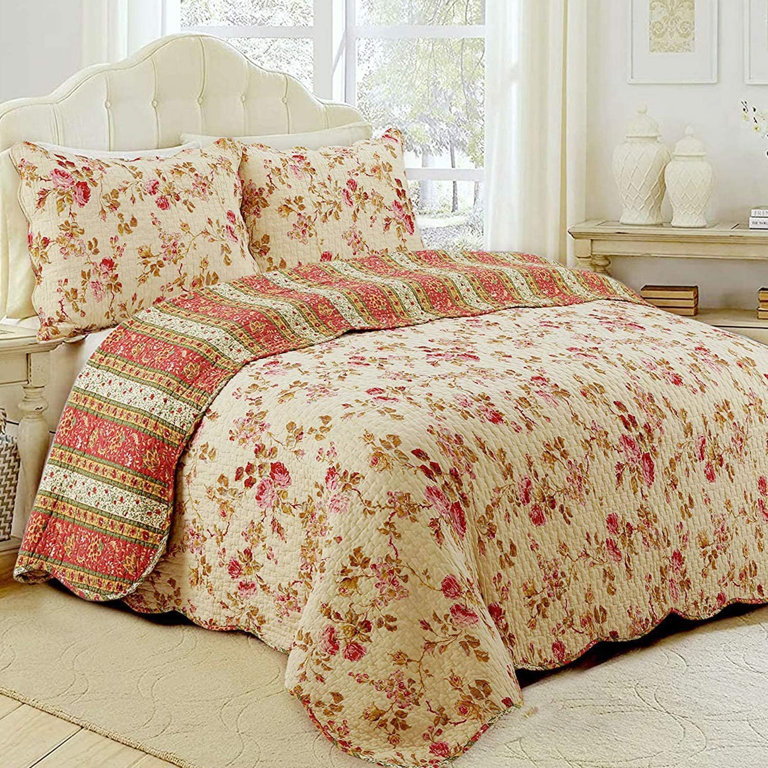 Vintage Rose Floral Cotton Quilted Scalloped 3-Piece Reversible Quilt  Bedding Set