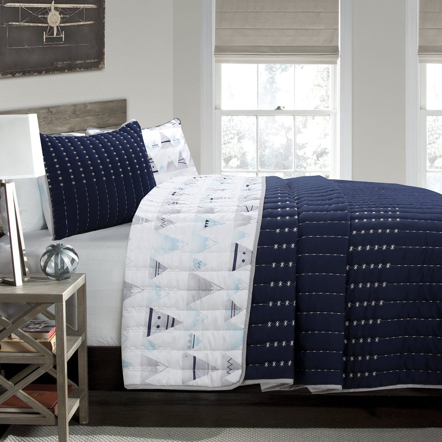 Summit Blues Snowy Alps Pike Winter Mountains Stripe Navy Blue Reversible Quilt Bedding Set