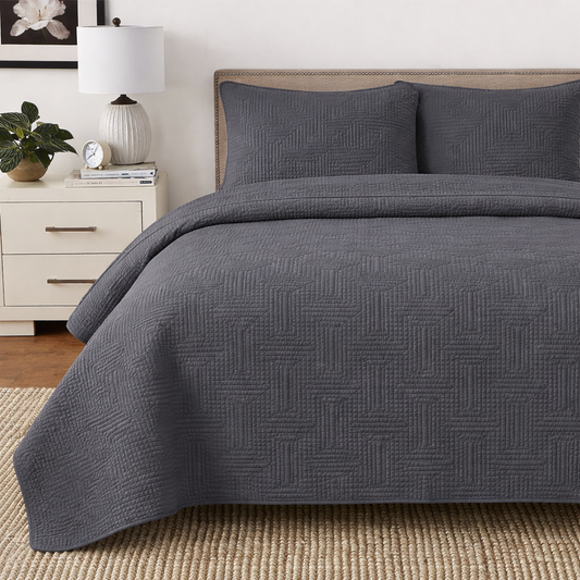 Maze Gray Solid 3 Piece Cotton Quilt Bedding Set