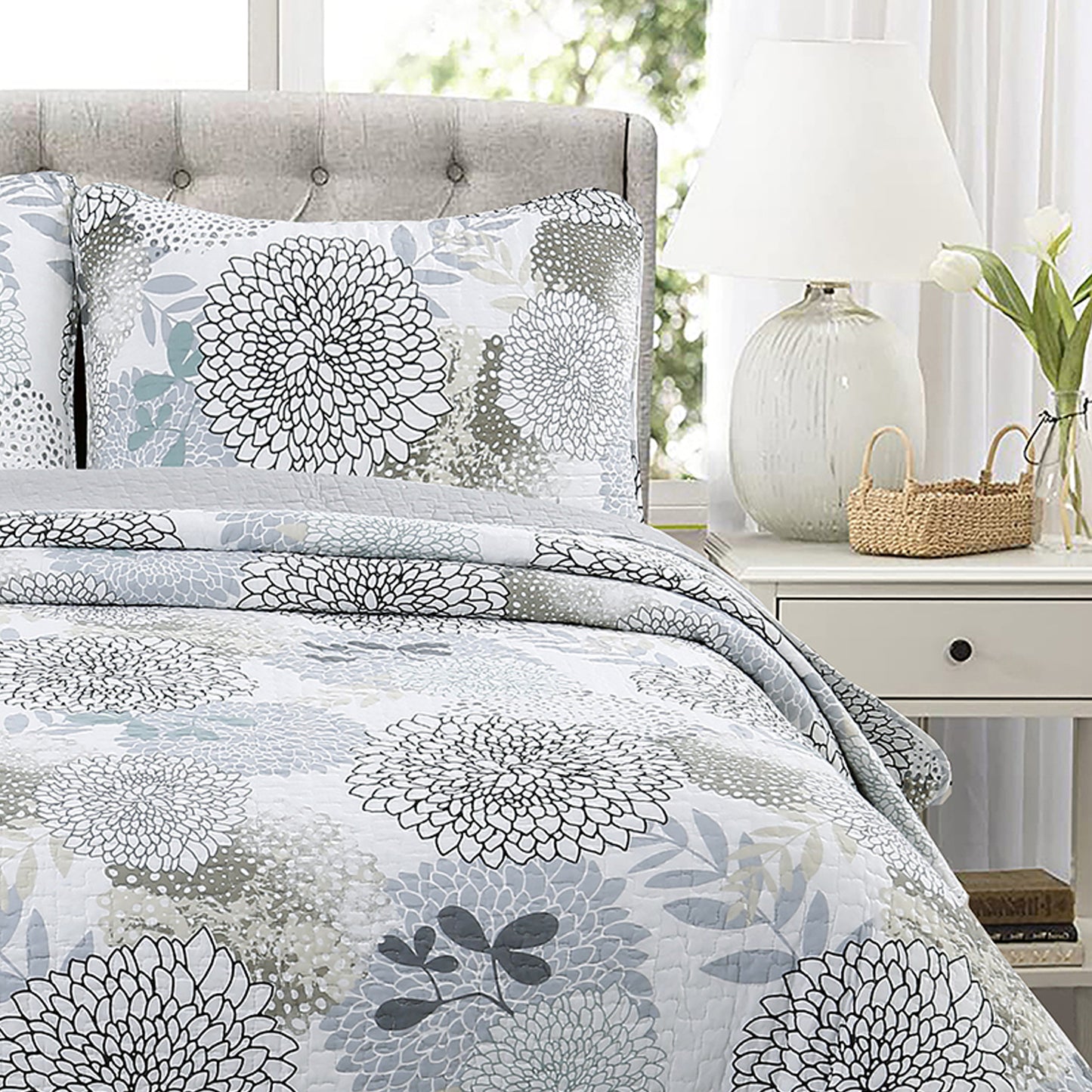 Nina Floral Cotton Reversible Quilt Bedding Set