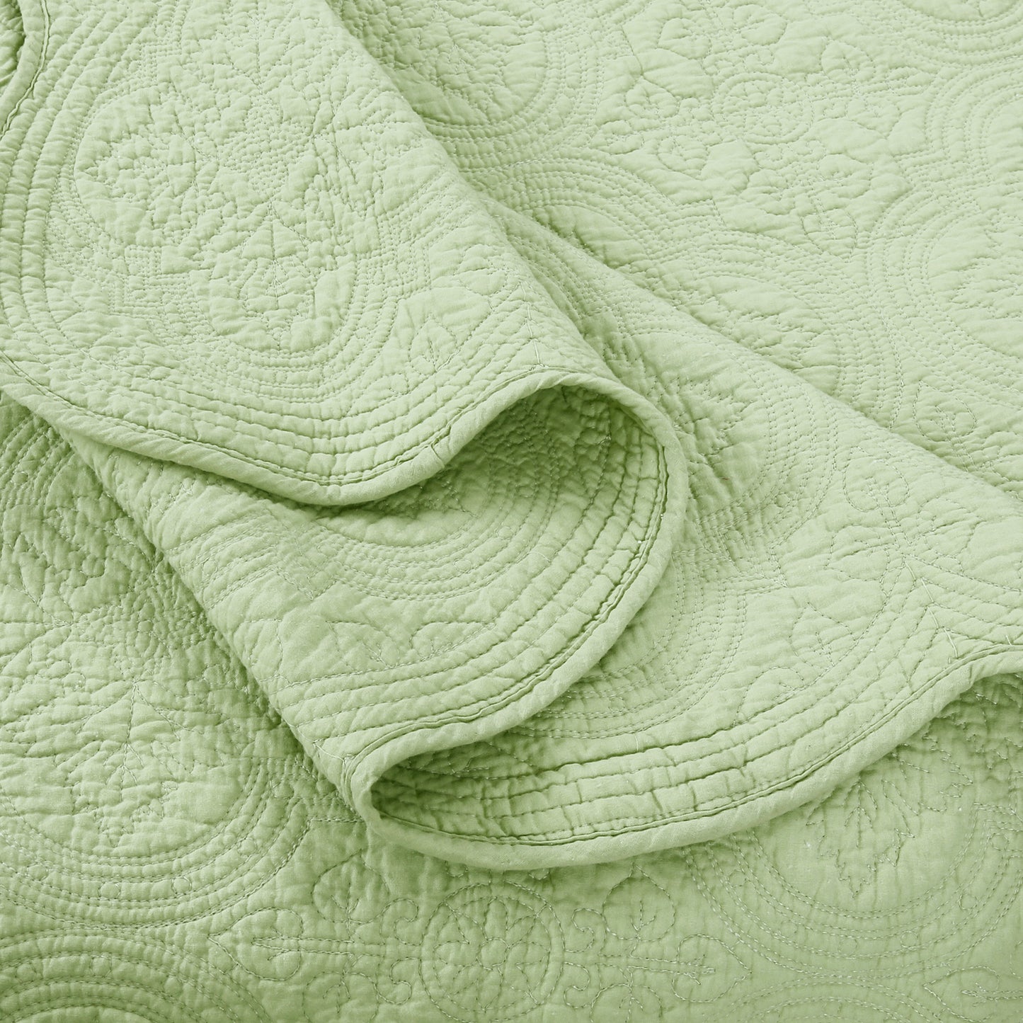 Serenity Green Victorian Scalloped Medallion Floral Pure Solid Cotton Reversible Quilt Bedding Set
