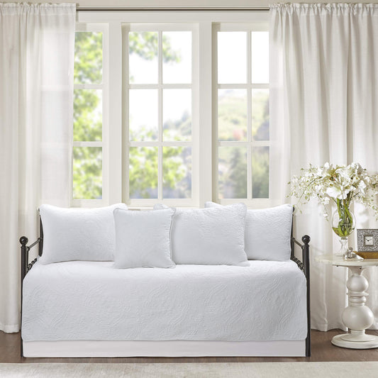Solid White Chic Brocade Matelassé Medallion Floral 6-Piece Daybed Quilt Bedding Set