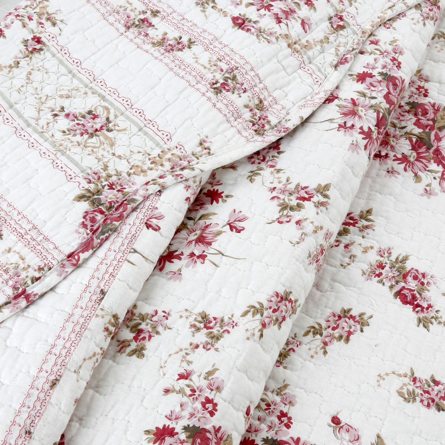 Shabby Chic Vintage Floral Rose Garden Scalloped Cotton Reversible Quilt Bedding Set