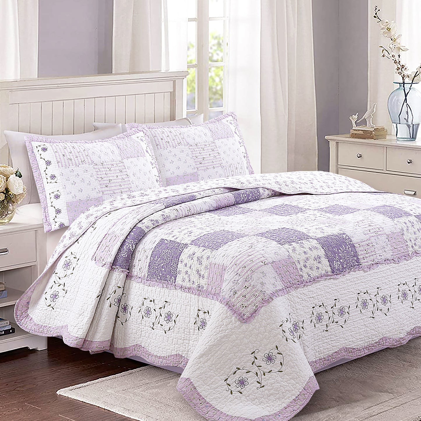 Love of Lilac Lavender Floral Real Patchwork Purple Scalloped Cotton 3-Piece Reversible Quilt Bedding Set