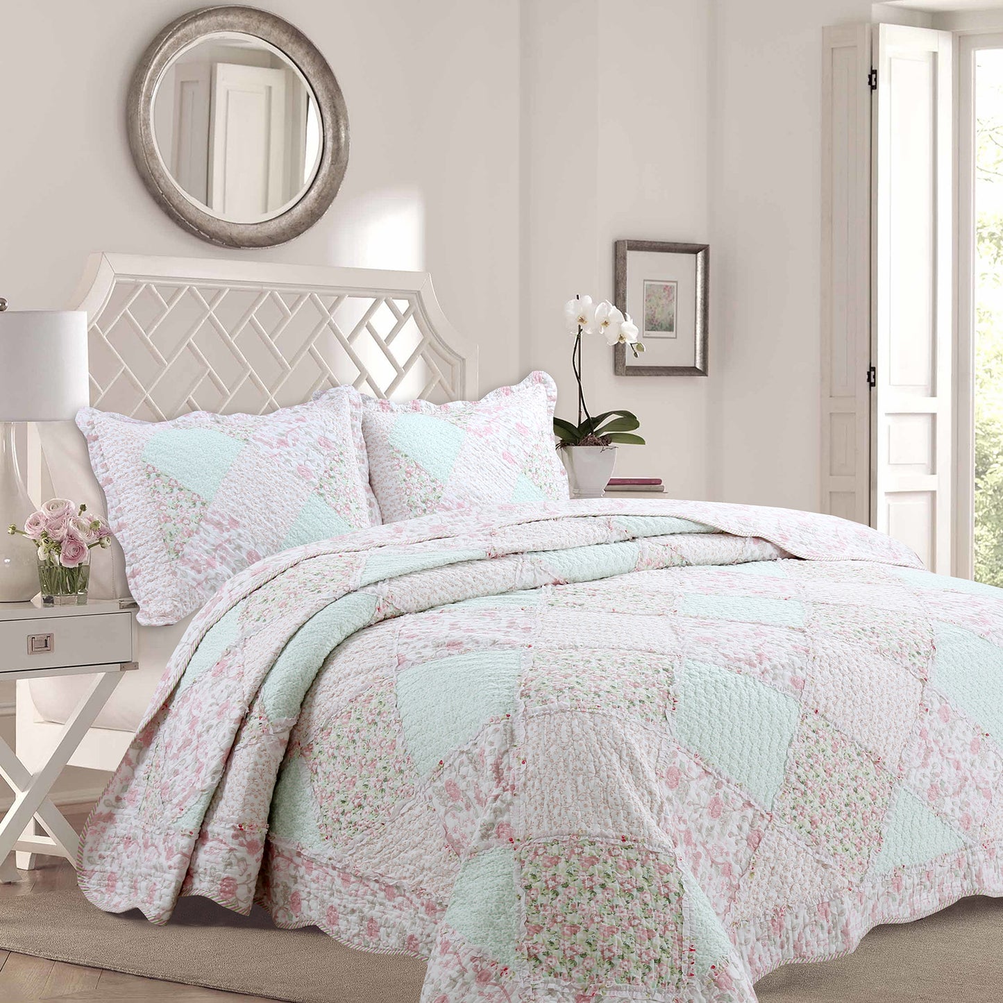 Banner Pink Floral Ruffle Real Patchwork Scalloped Edge Cotton Reversible Quilt Bedding Set