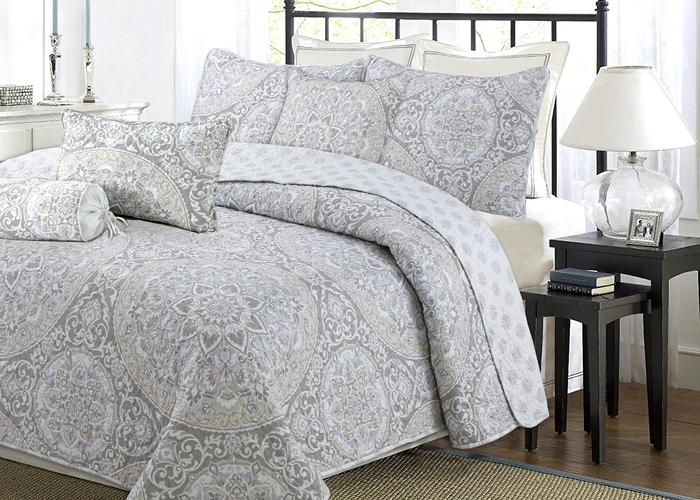 Venetia Gray Medallion 3-Piece Reversible Quilt Bedding Set