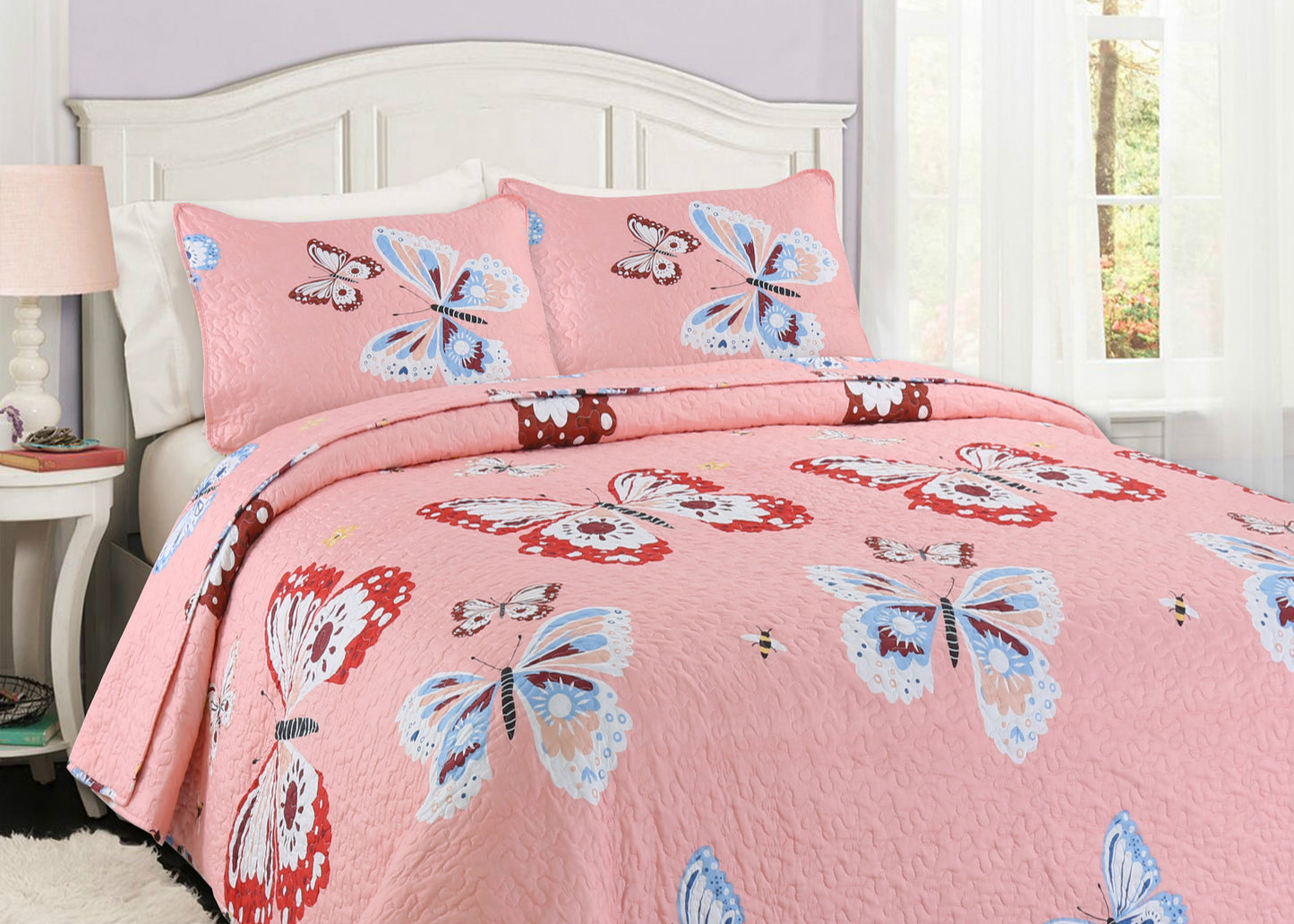 Butterflies Flutter Pink Girl Print Reversible Quilt Bedding Set