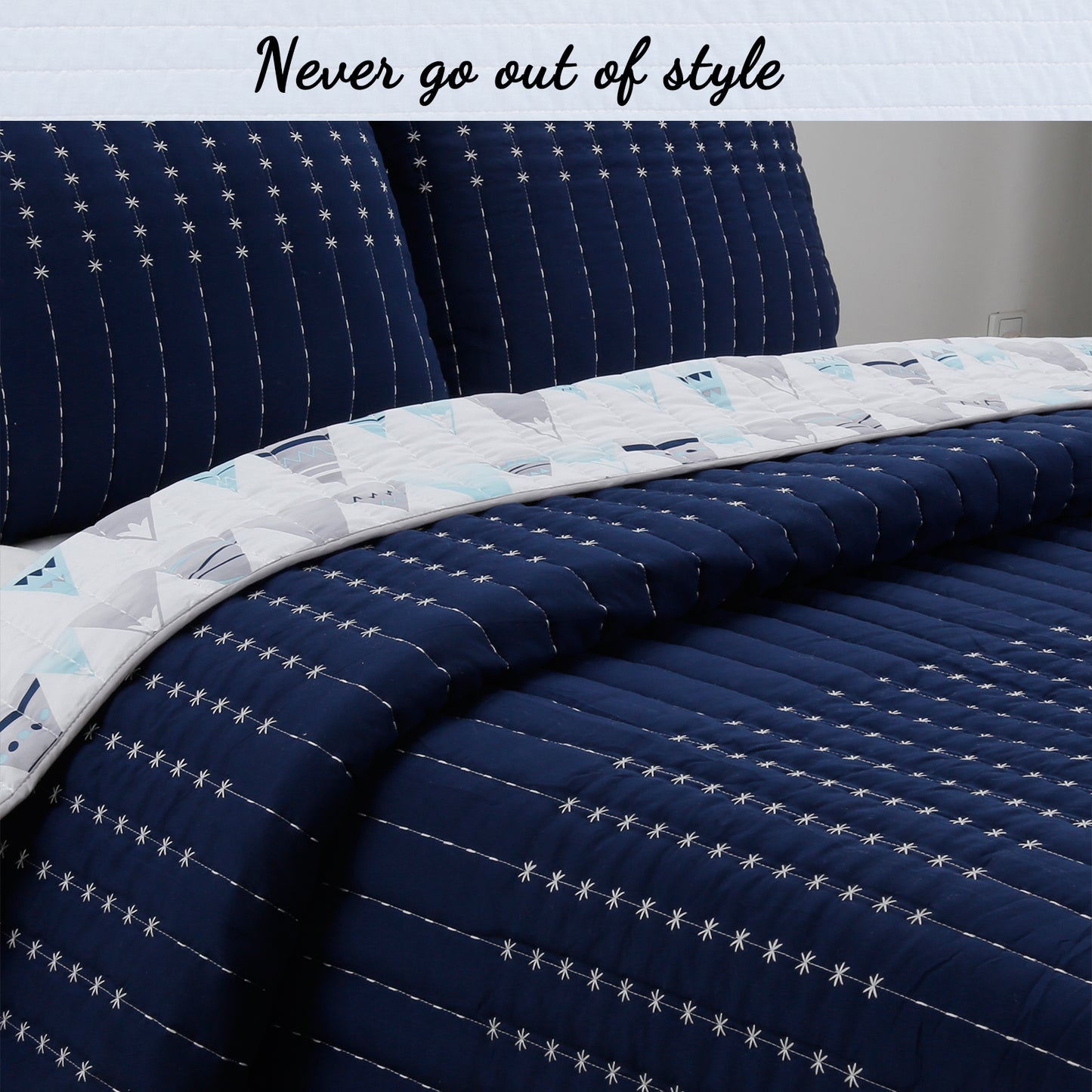 Summit Blues Snowy Alps Pike Winter Mountains Stripe Navy Blue Reversible Quilt Bedding Set
