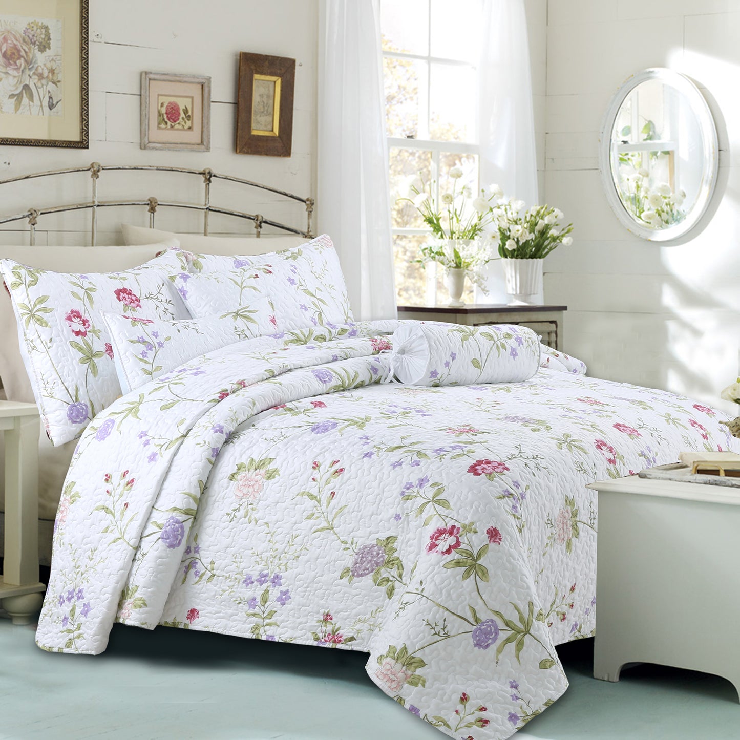 Lucie Light Pink Lavender Floral 3-Piece Reversible Quilt Bedding Set