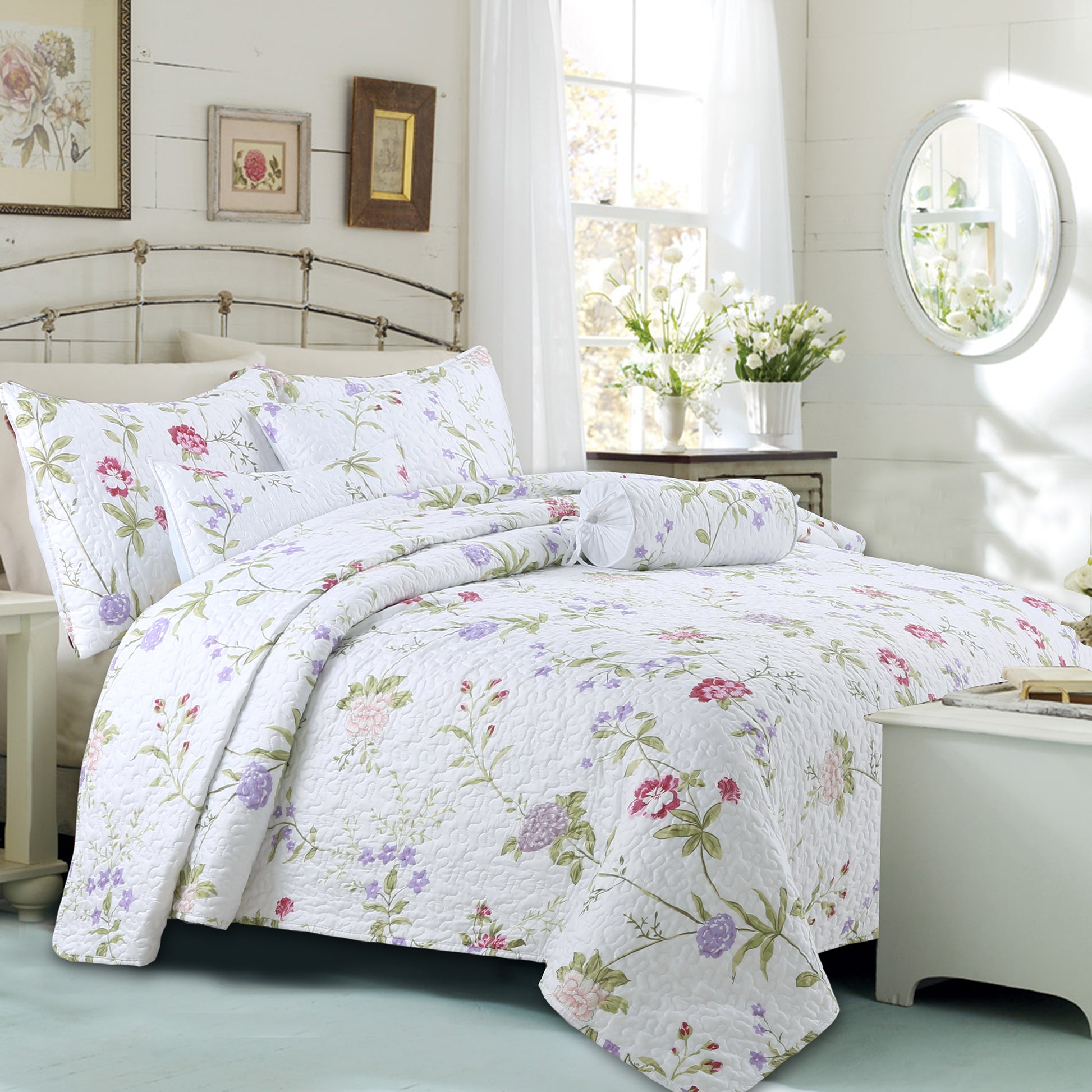Lucie Light Pink Lavender Floral 3-Piece Reversible Quilt Bedding Set –  Cozy Line Home Fashions