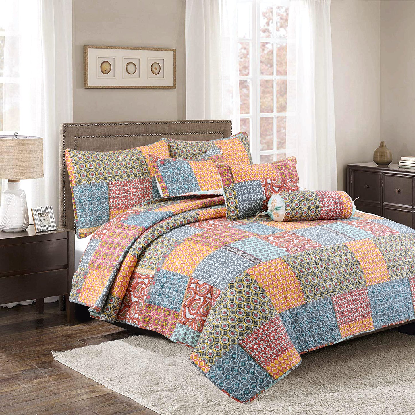 Antique Chic Medallion Print Patchwork 3-Piece Reversible Quilt Bedding Set